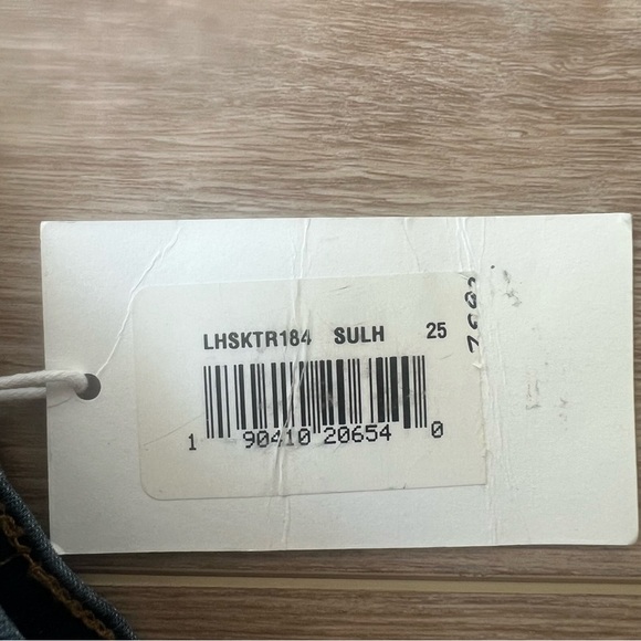 NWT - FRAME Le High Skinny Triangle Hem Jeans size 25 - Picture 12 of 12